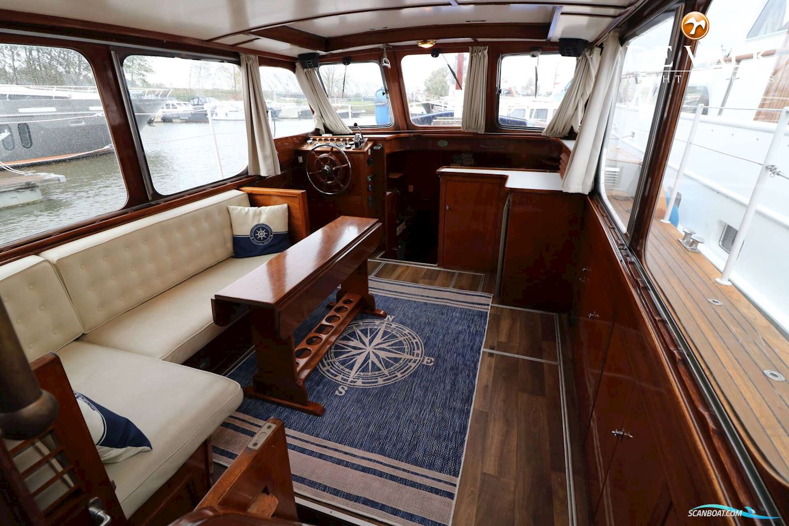 Super Van Craft 14.40 Bakdekker