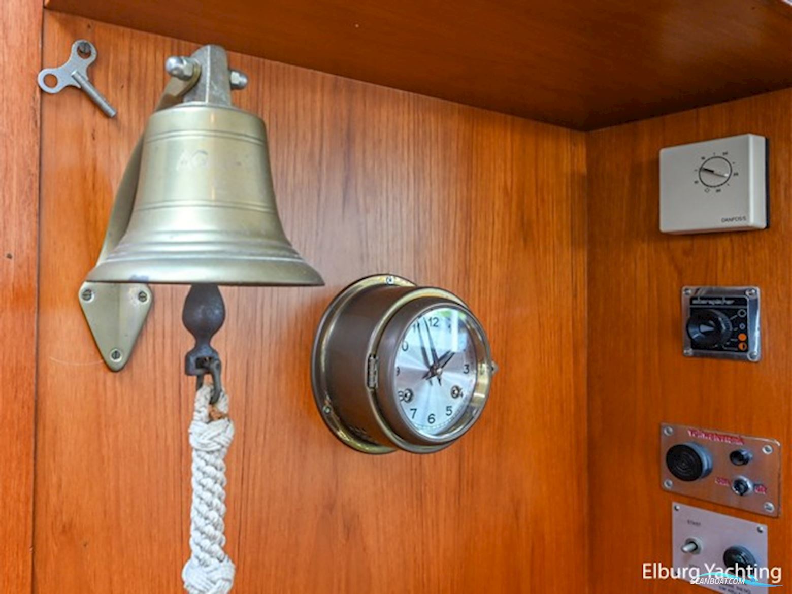 Super Van Craft 14.70