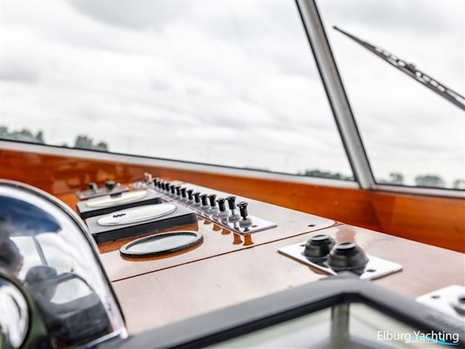 Super Van Craft 14.70