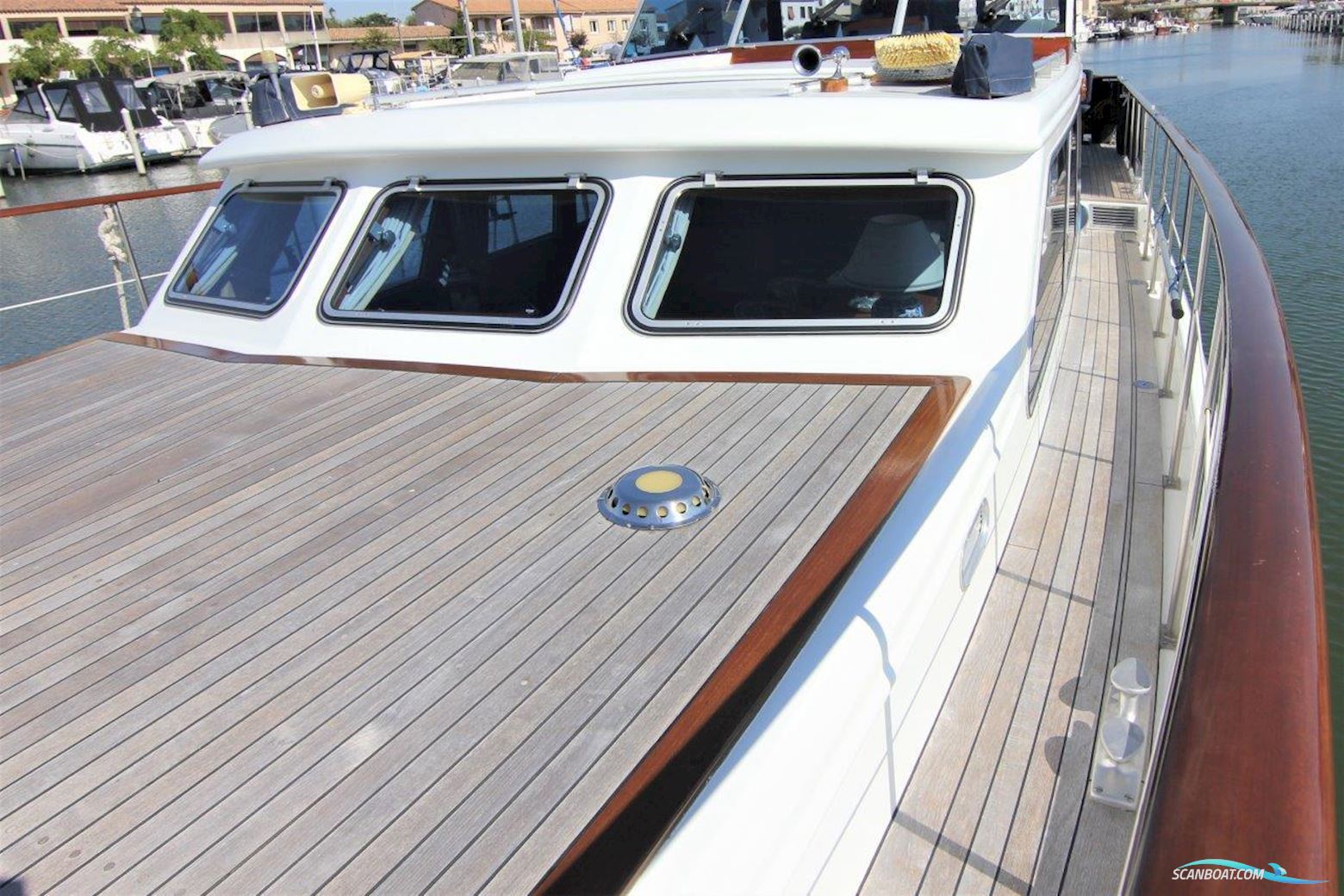 Super Van Craft 14.80