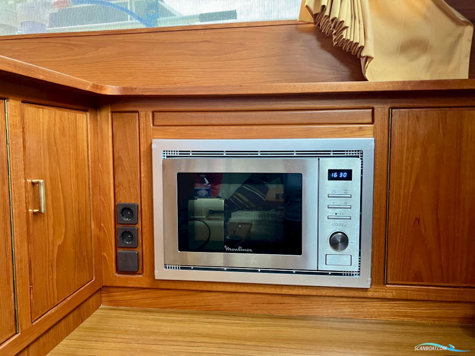 Super Van Craft 14.80