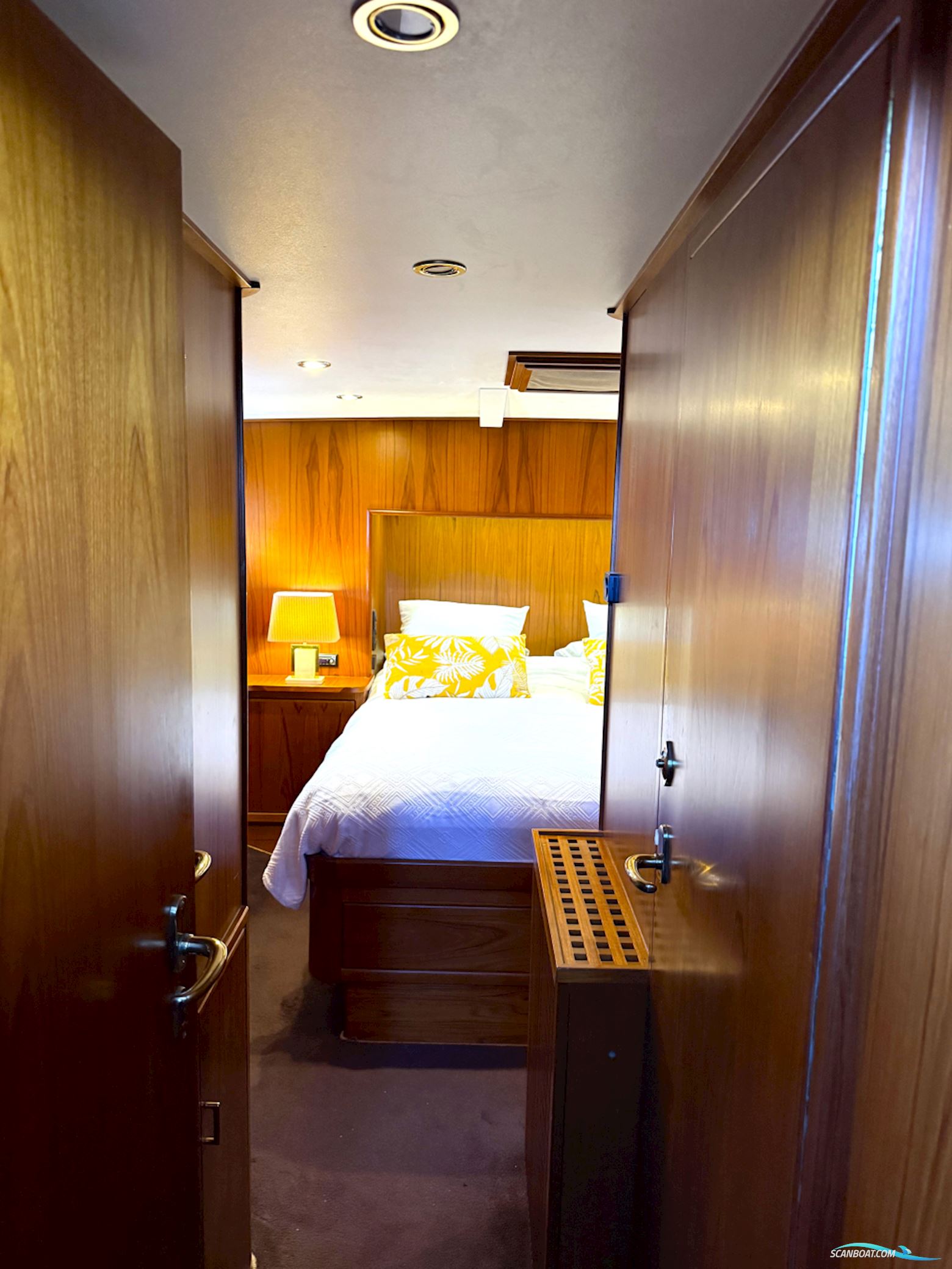 Super Van Craft 14.80