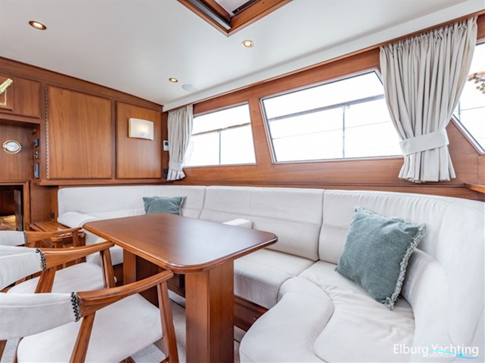 Super Van Craft 14.95 - France Proof