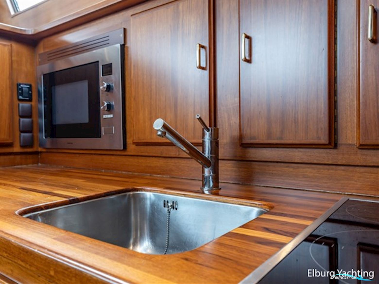 Super Van Craft 14.95 - France Proof