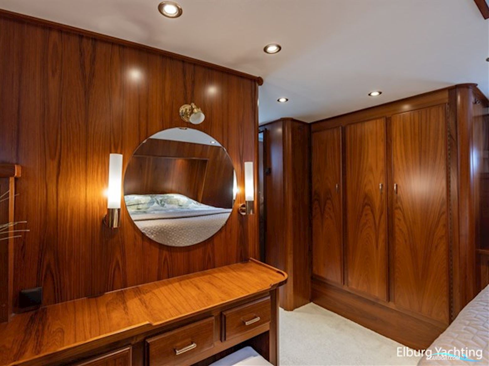 Super Van Craft 14.95 - France Proof