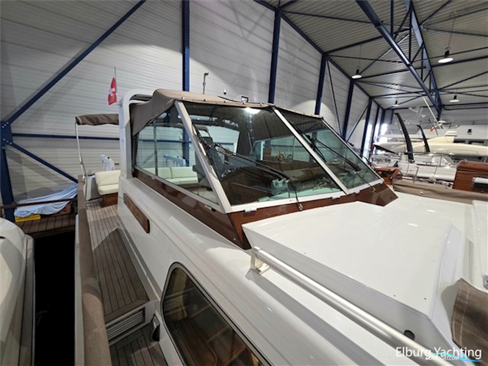 Super Van Craft 14.95 - France Proof