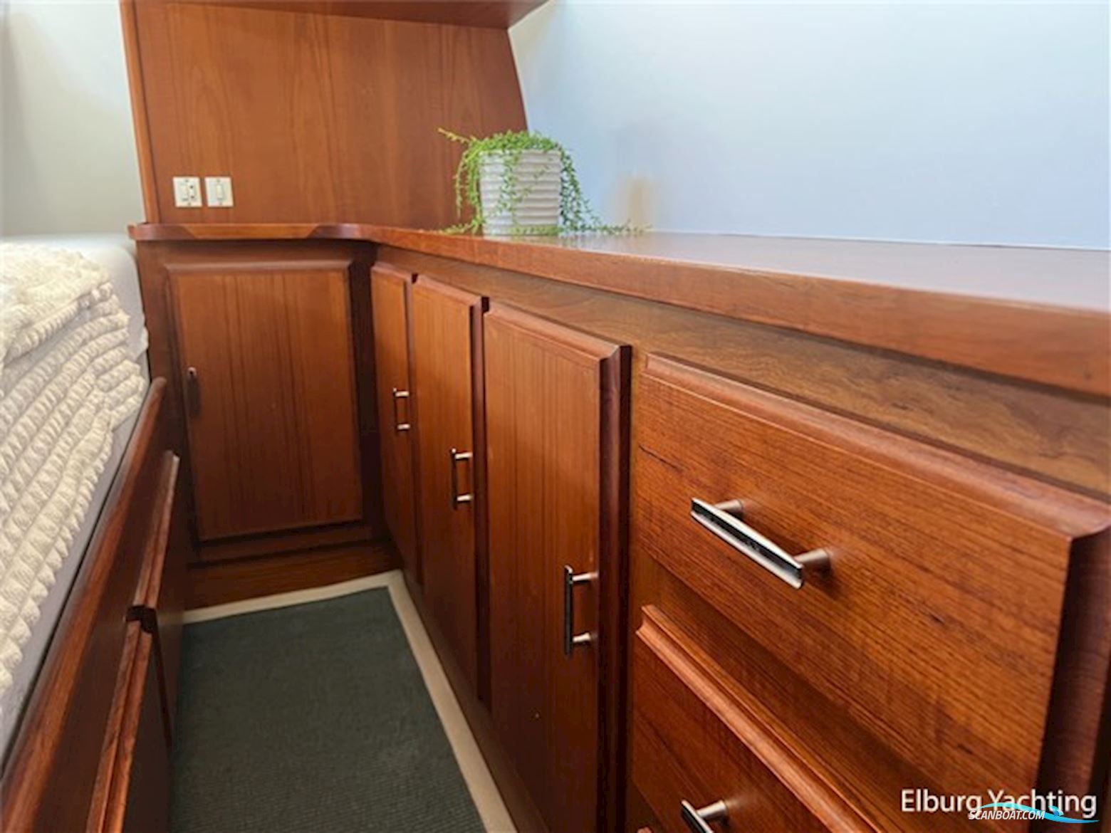 Super Van Craft 16.20