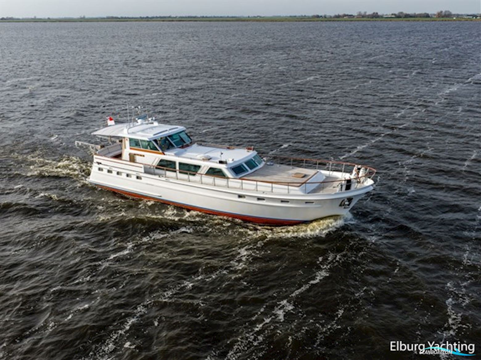 Super van Craft 18.60 - Vast Stuurhuis 