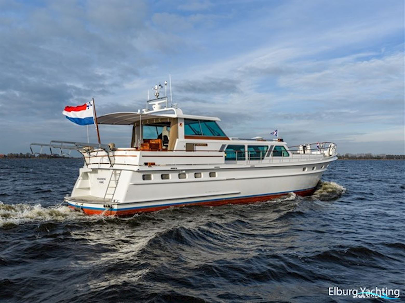 Super van Craft 18.60 - Vast Stuurhuis 