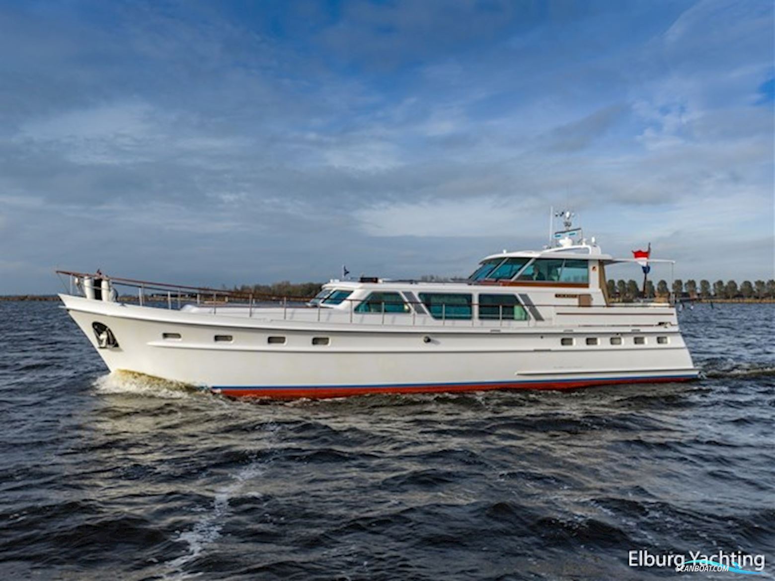 Super van Craft 18.60 - Vast Stuurhuis 