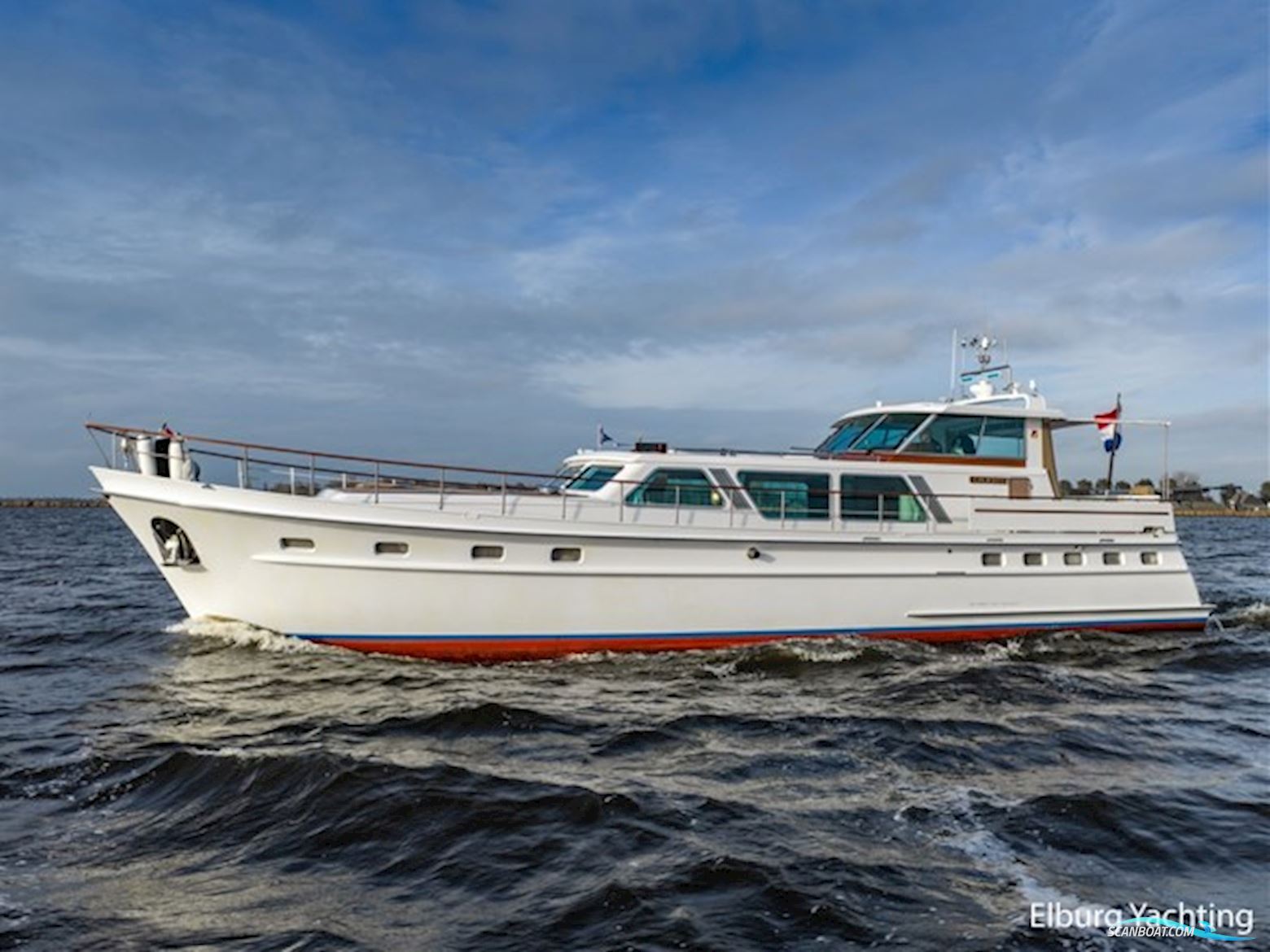 Super Van Craft 18.60 - Vast Stuurhuis