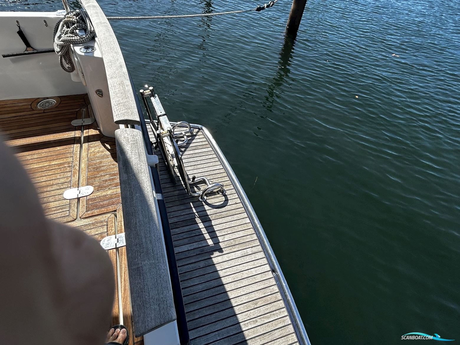 swift Trawler 42