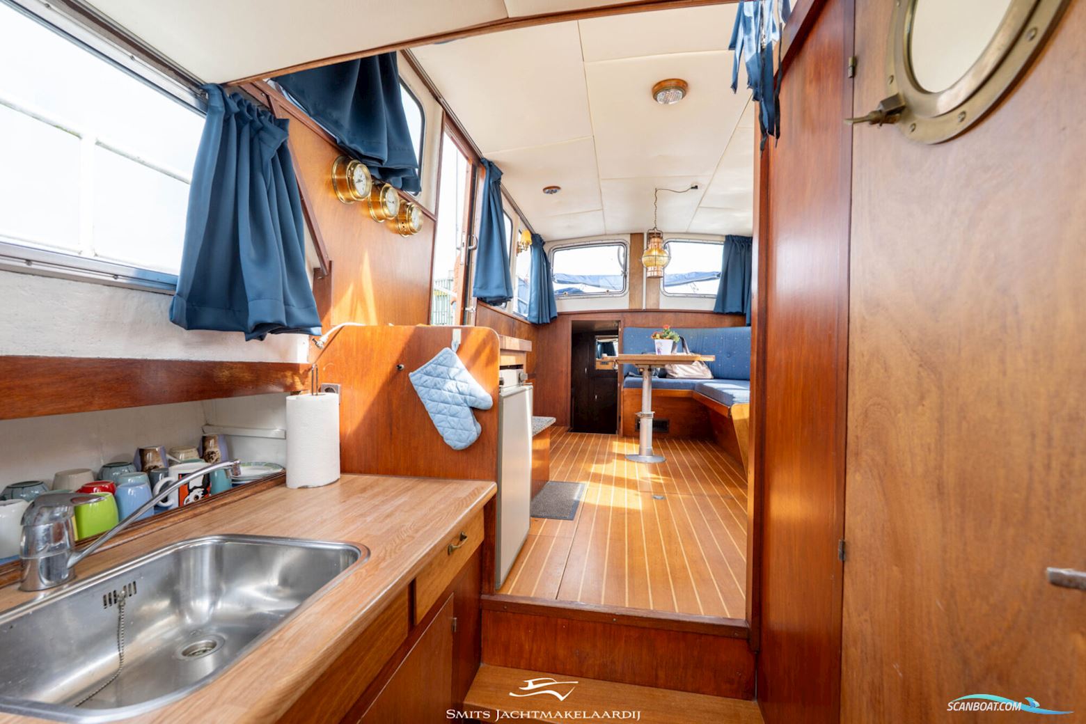 Target Saloon 11.00 AK Cabrio