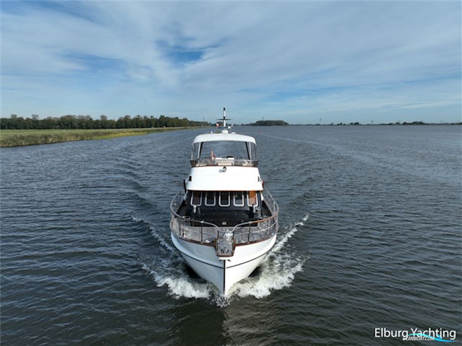 Tayana Trawler  - Pieter Beeldsnijder
