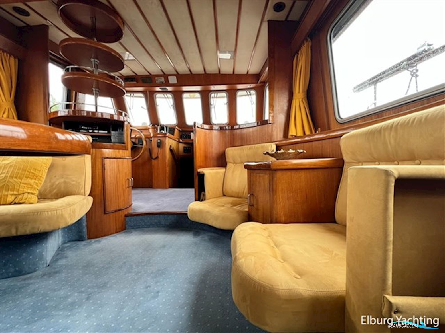 Tayana Trawler - Pieter Beeldsnijder