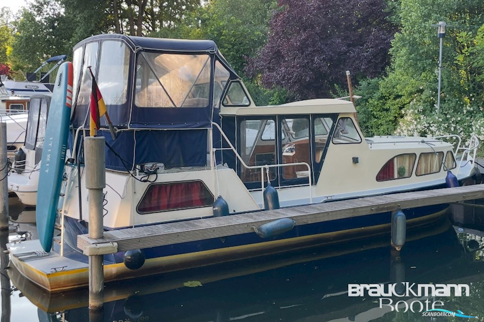 Ten Broke 1000 Motorboot 1980, mit Volvo Penta motor, Deutschland