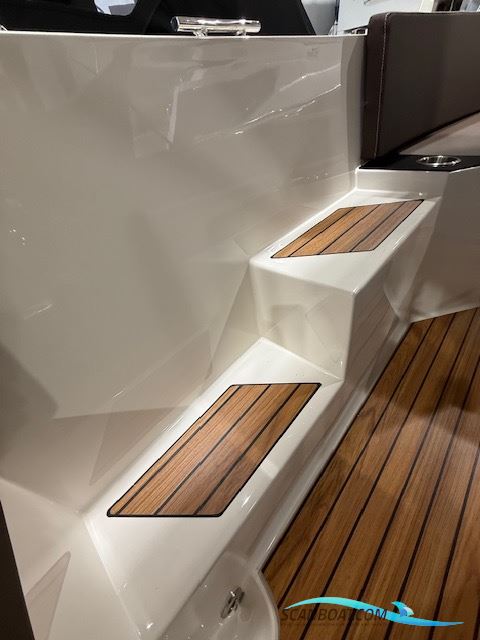 Tender Silveryacht 655 Nedsat