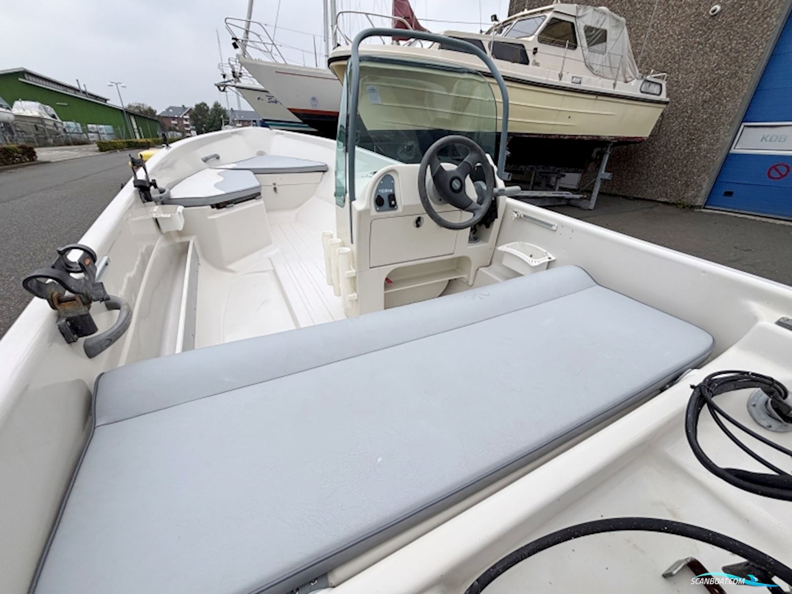 Terhi 6020 Nordic C Styrepultsbåd
