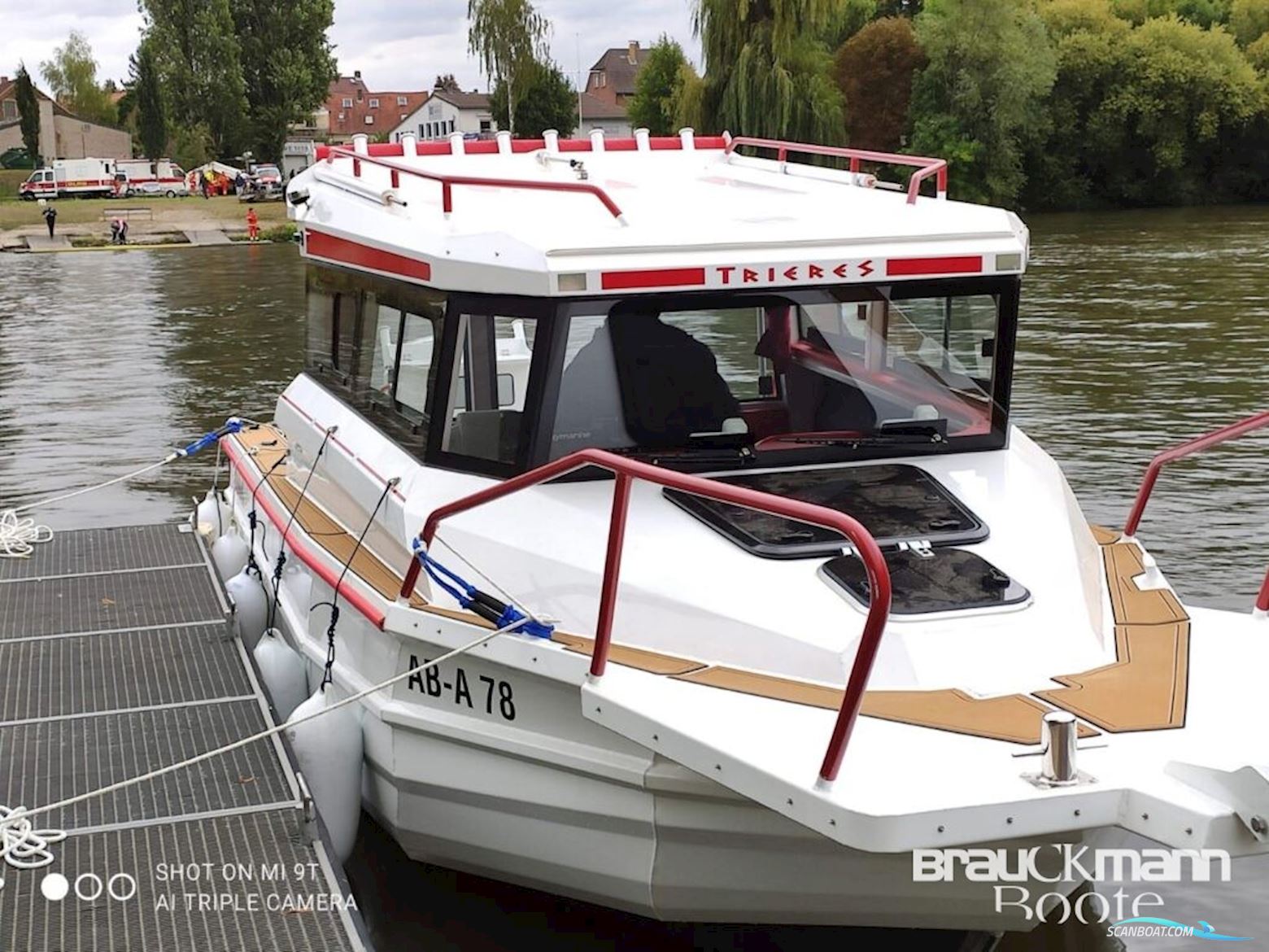 Thieres 855 Motorboot 2020, Deutschland
