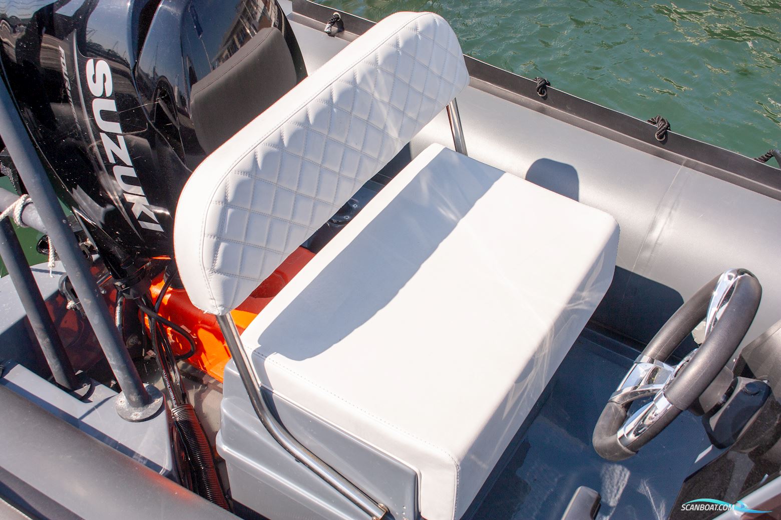 Tiger marine Dive Master 520