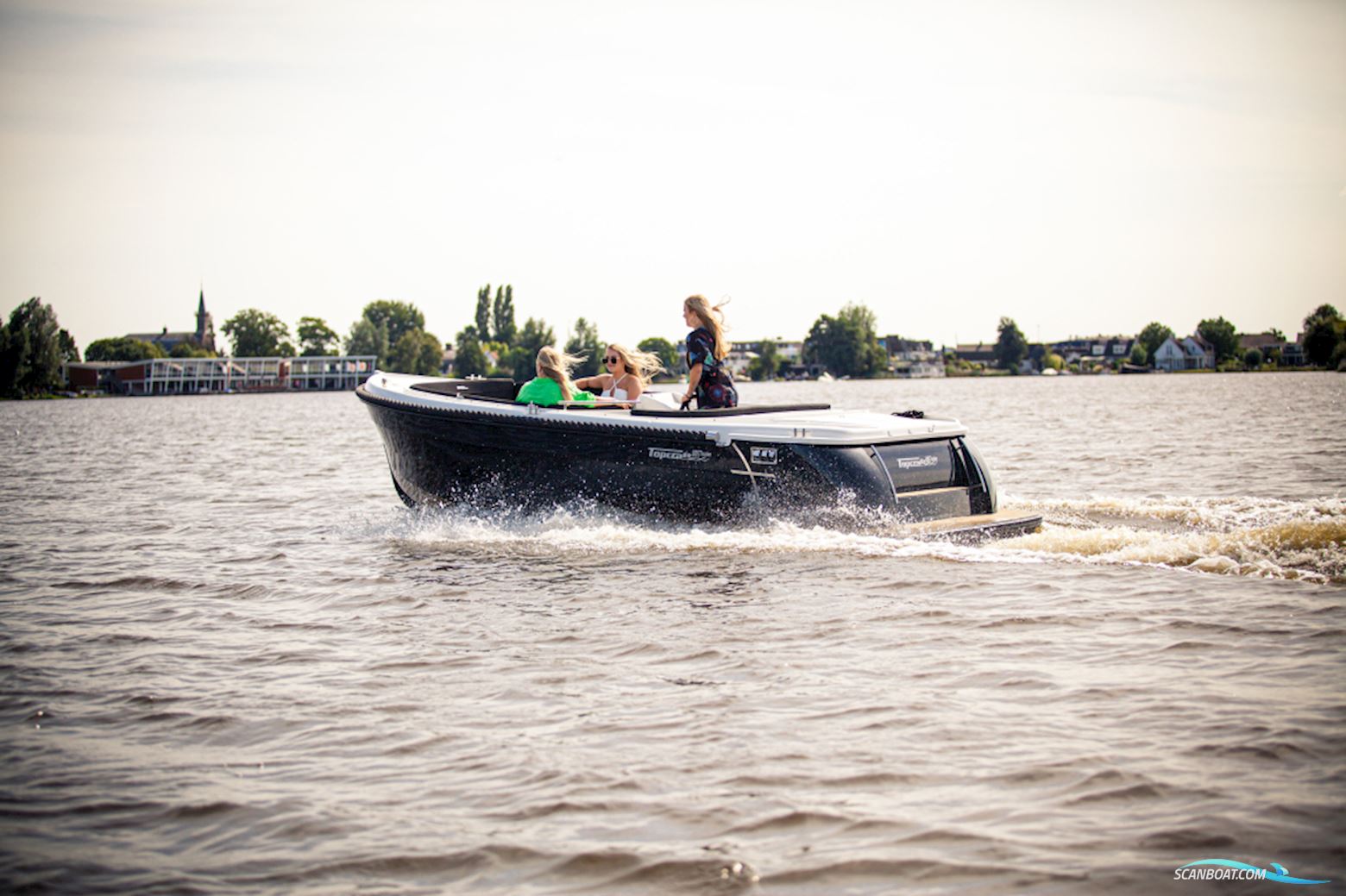 TOPCRAFT 605 TENDER ABSOLUUT DE RUIMSTE IN ZIJN KLASSE !!
