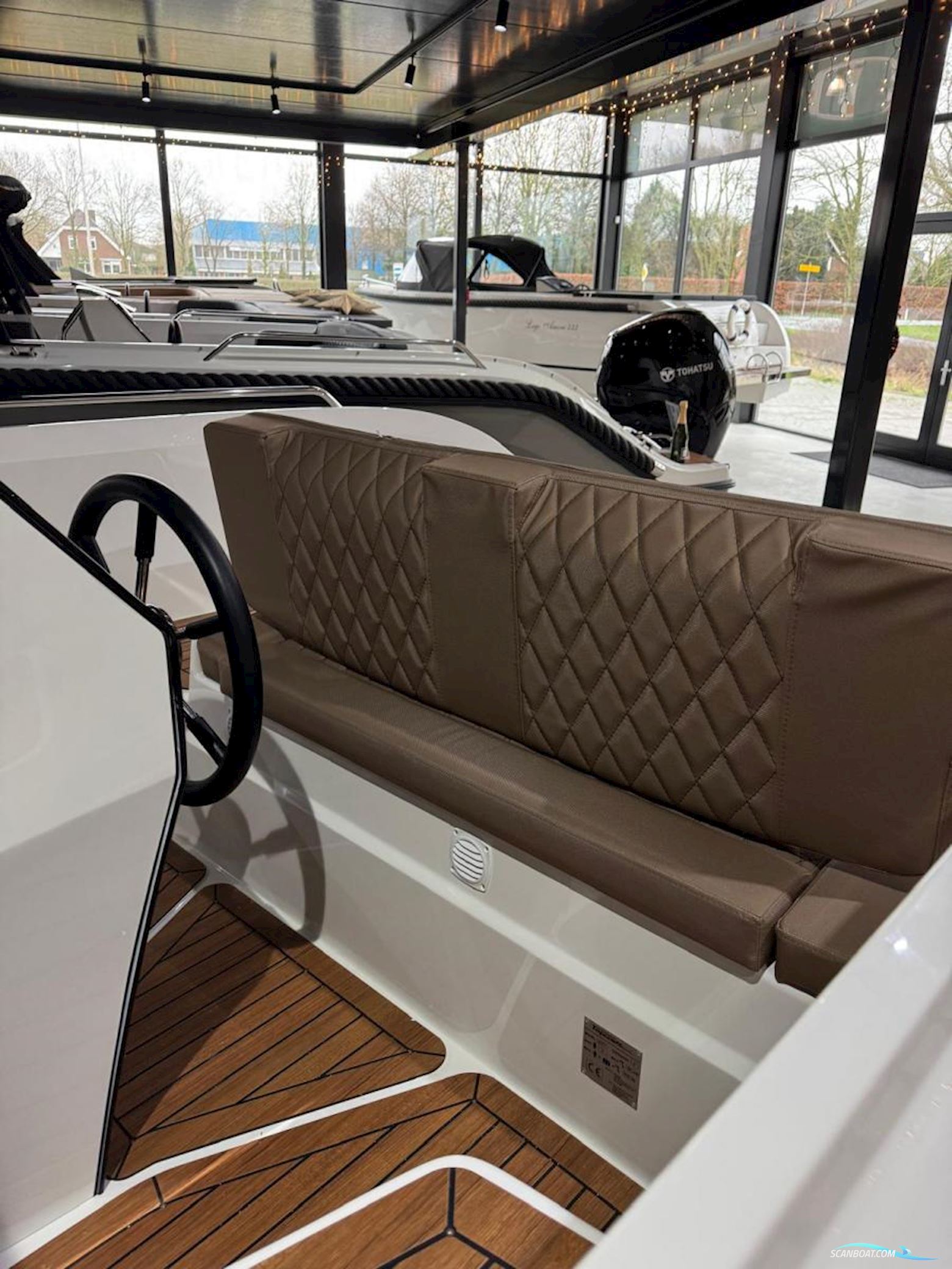 Topcraft 627 Tender