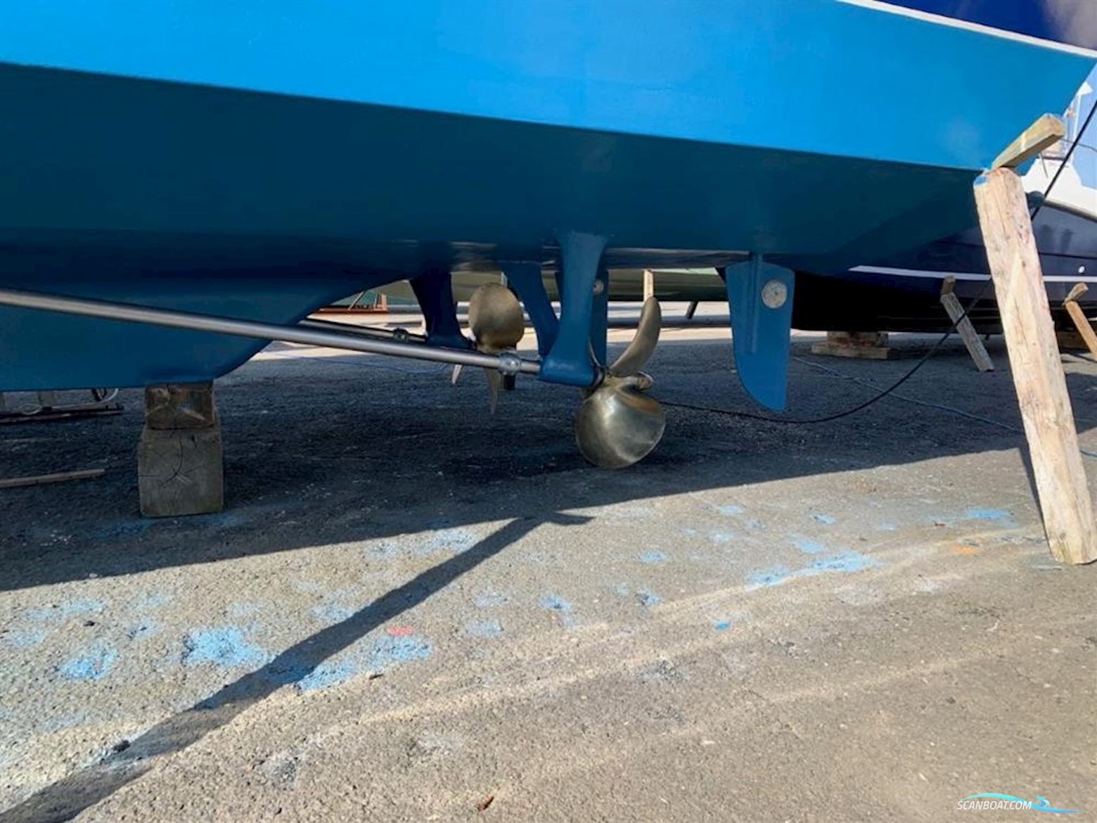 Trader  535 Signature