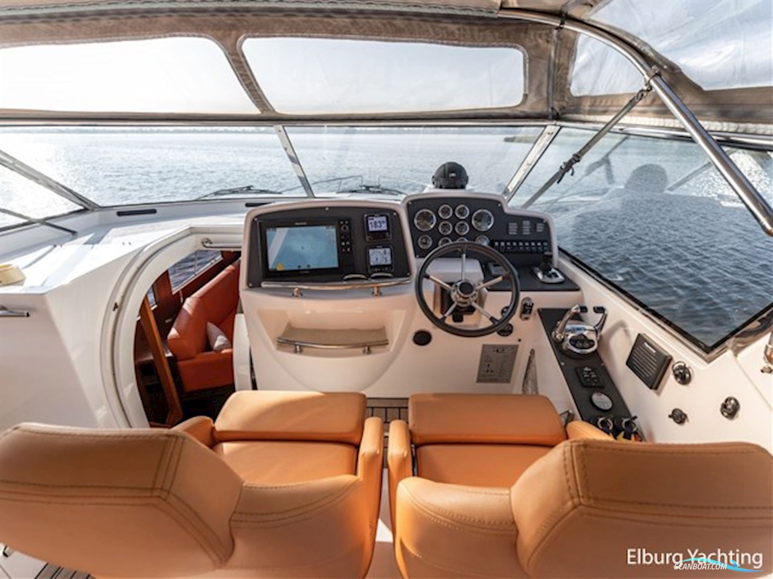 Trader 42 - Cabrio