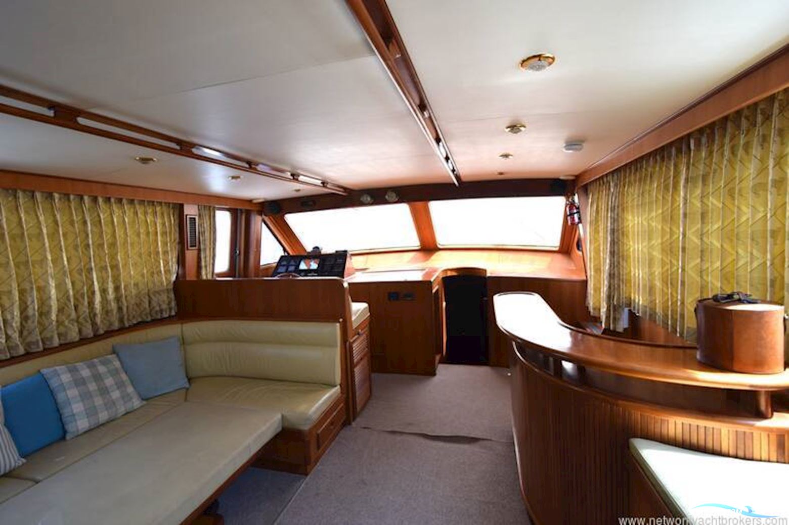 Trader Sunliner 625