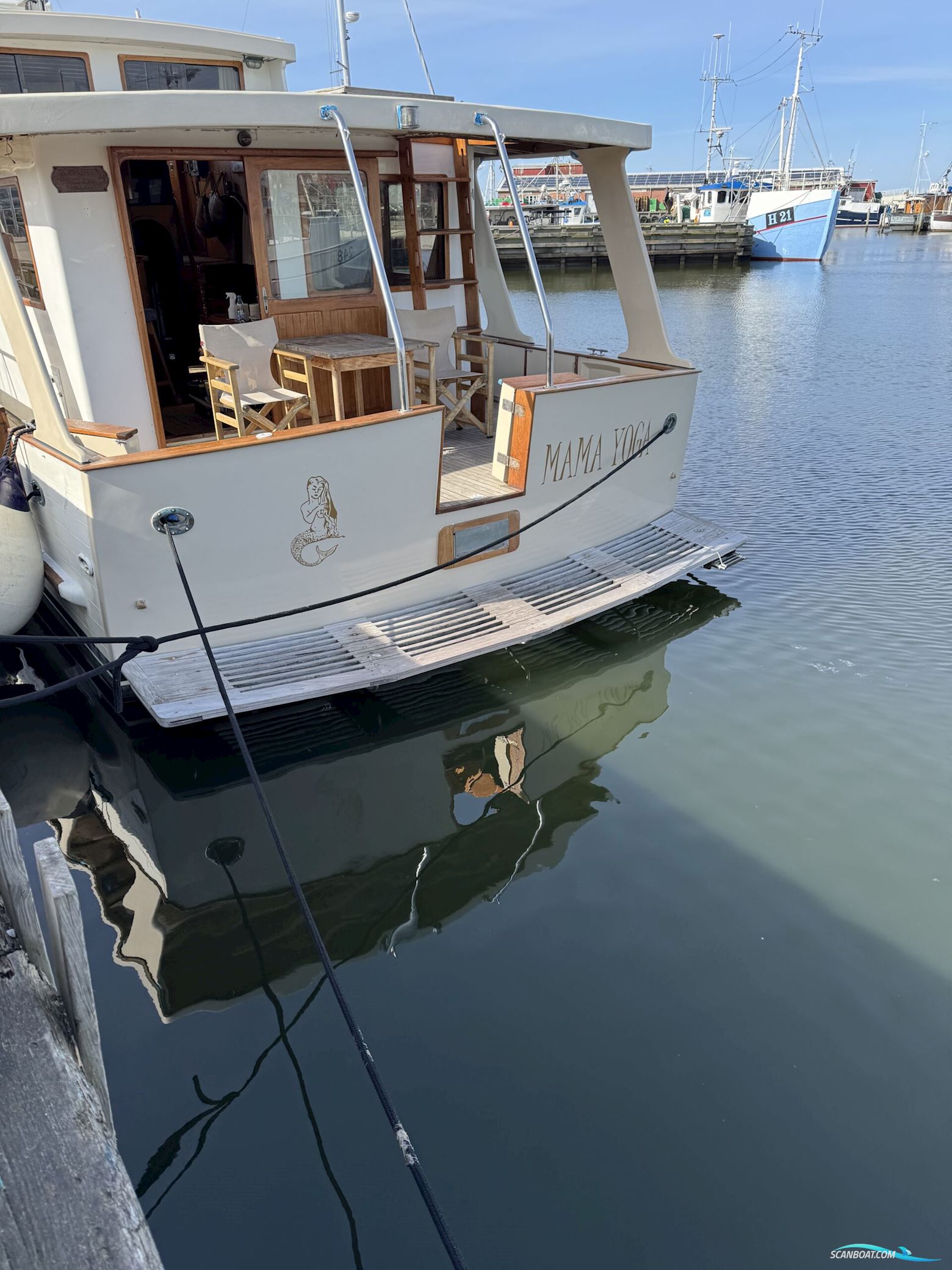 Trawler Blue Ocean 50 med bådplads i Gilleleje.