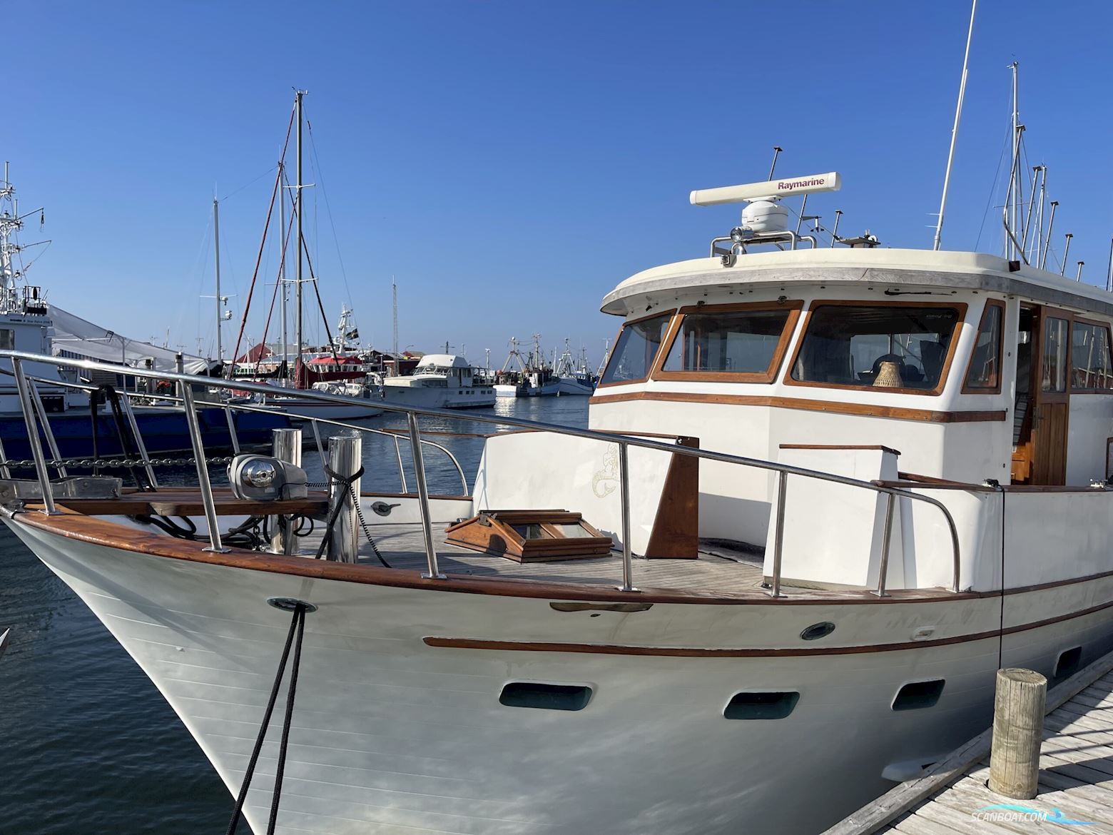 Trawler Blue Ocean 50 med bådplads i Gilleleje.
