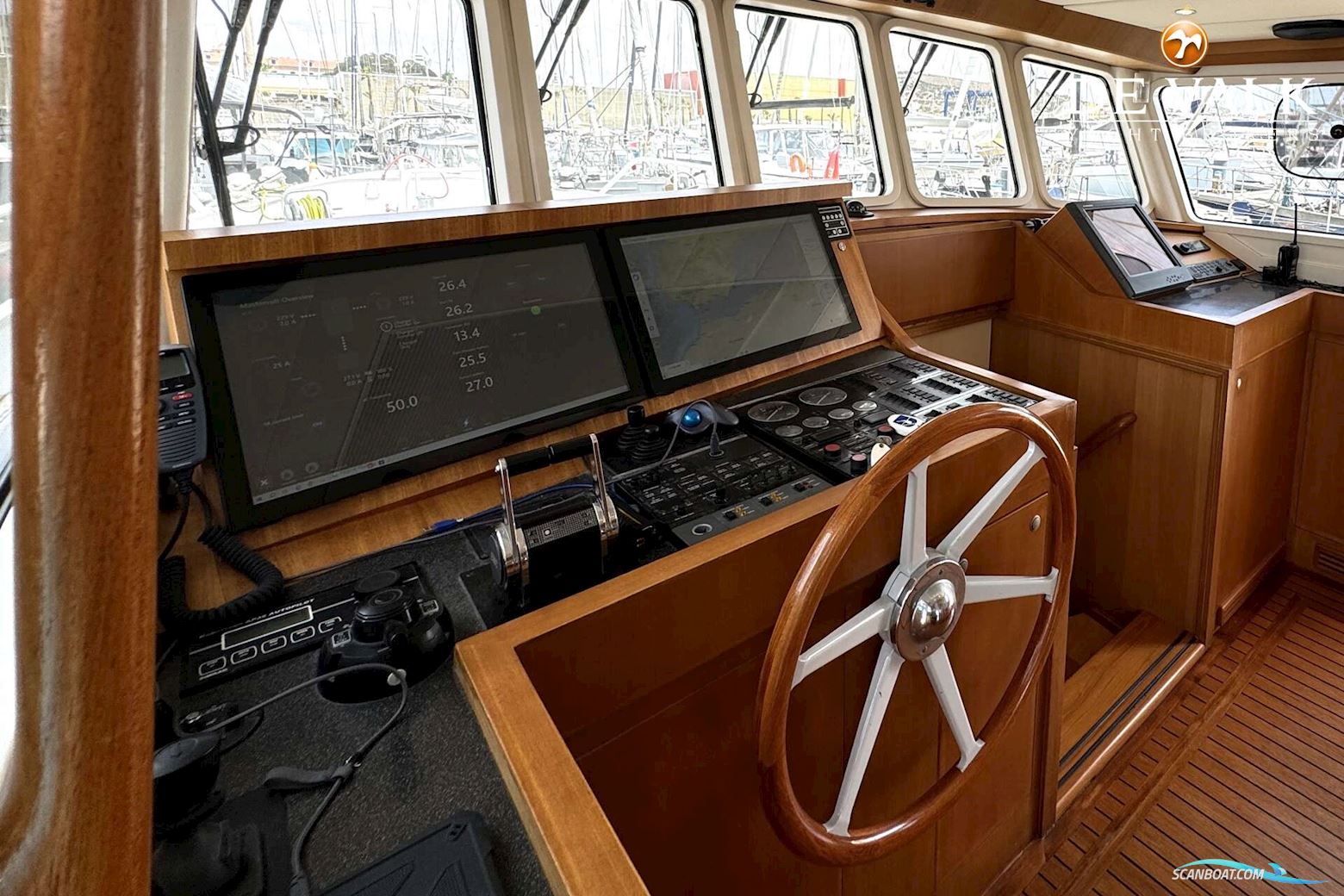 TRAWLER Explorer 60