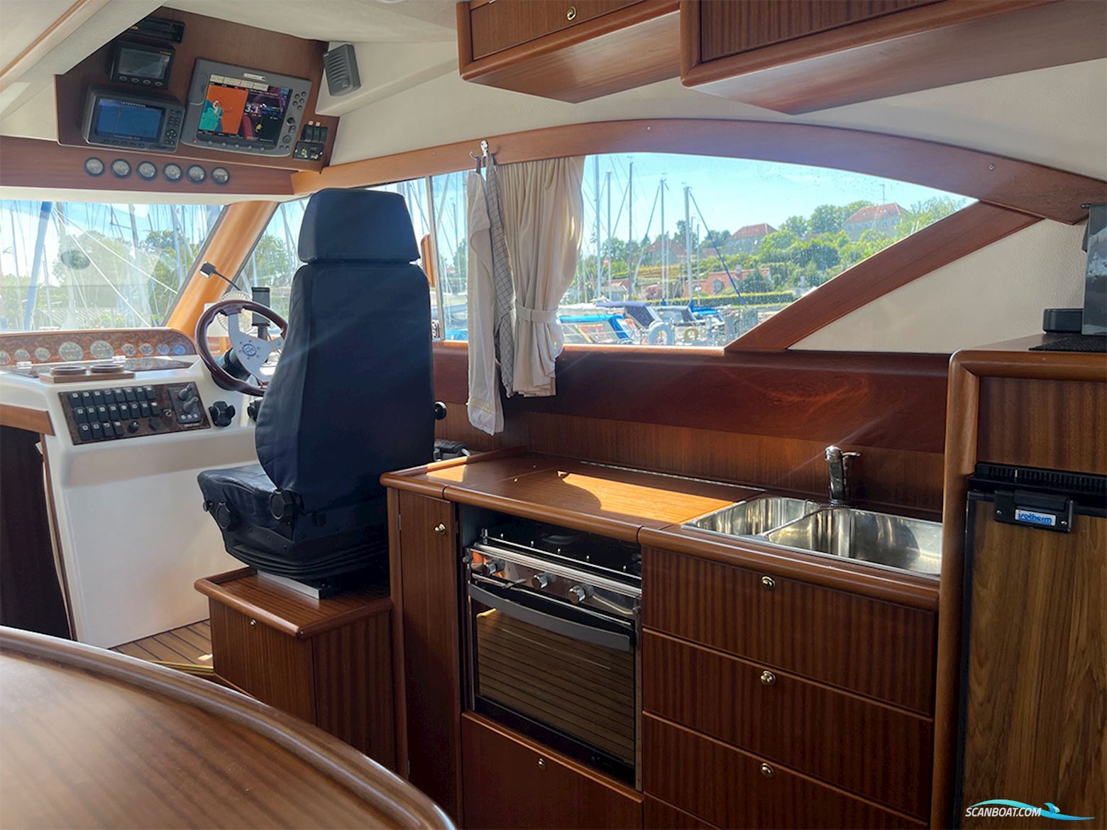 Tresfjord Atlantic 390