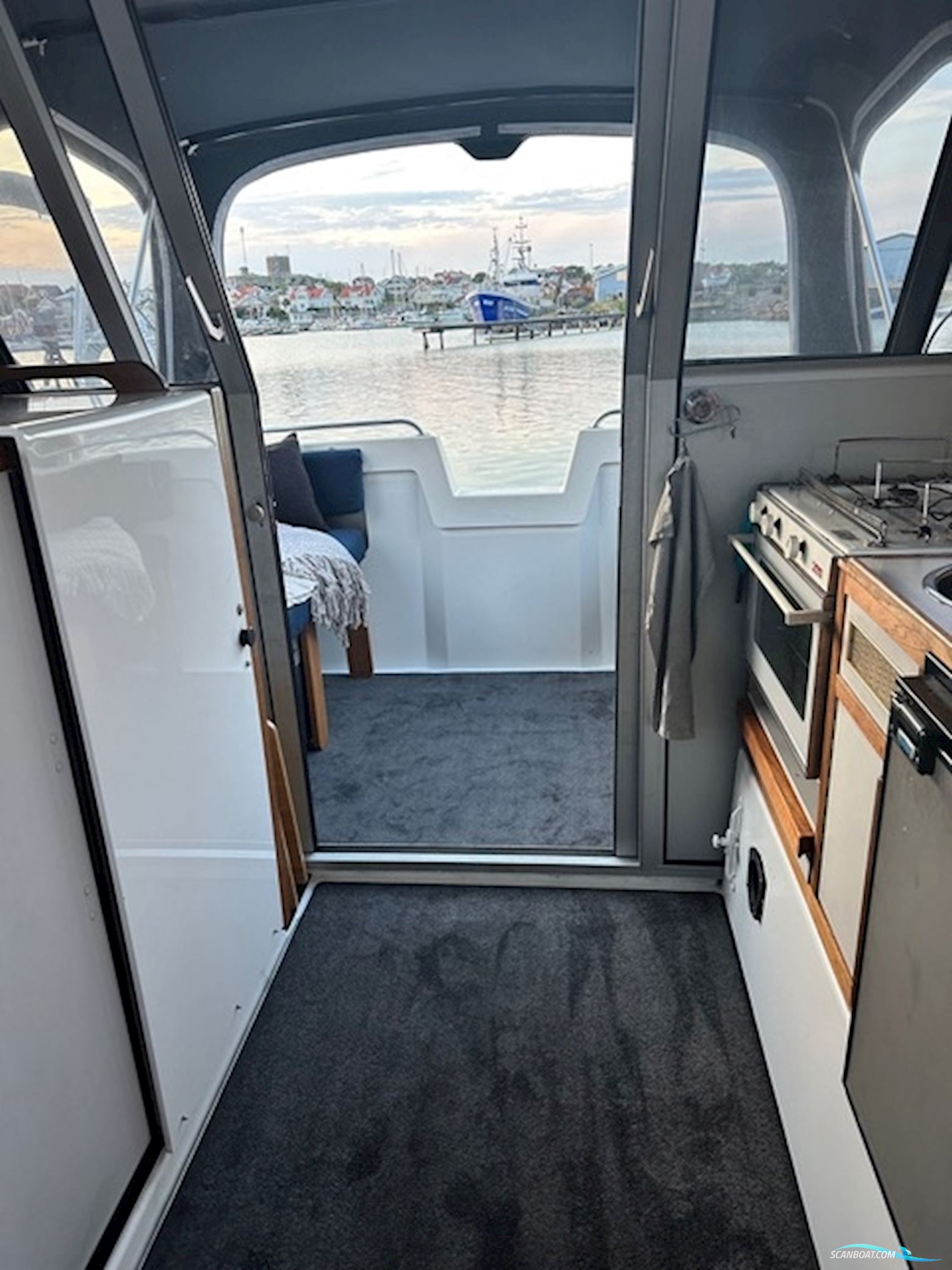 Tresfjord Ultra 9100 Fly