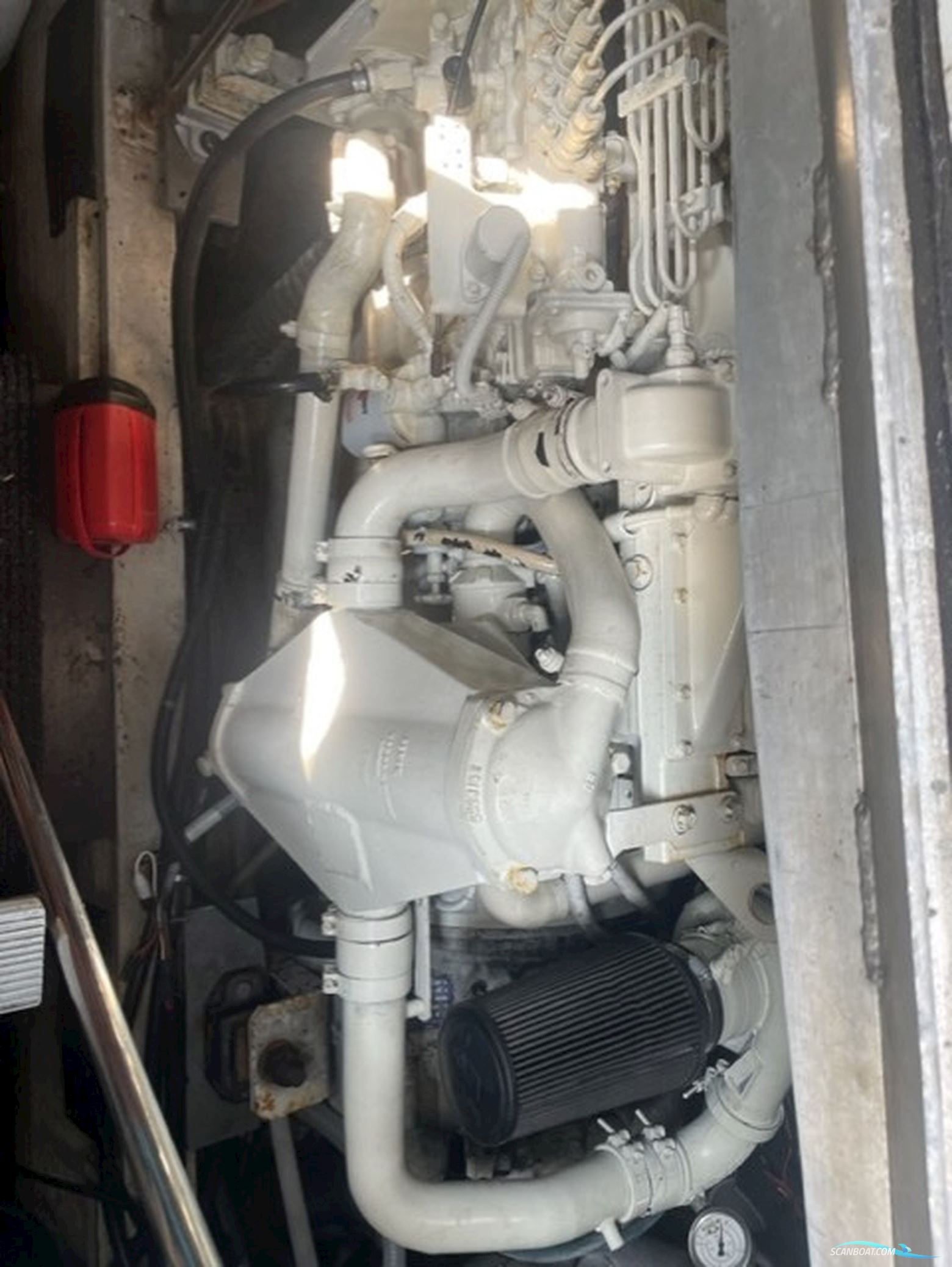 Trojan Carver 44 Express