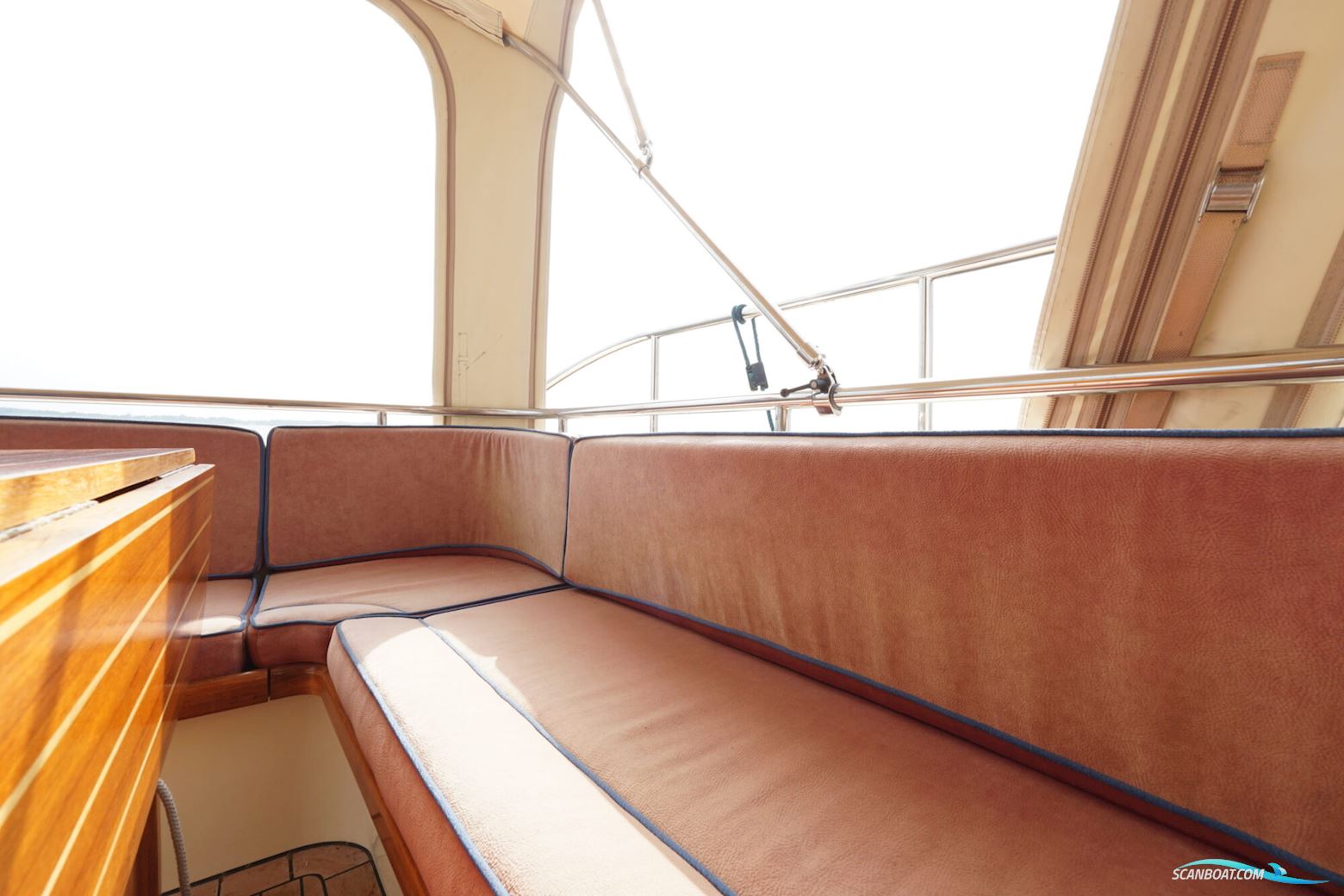 Tryvia 1100 OK Cabrio Spiegeldeur