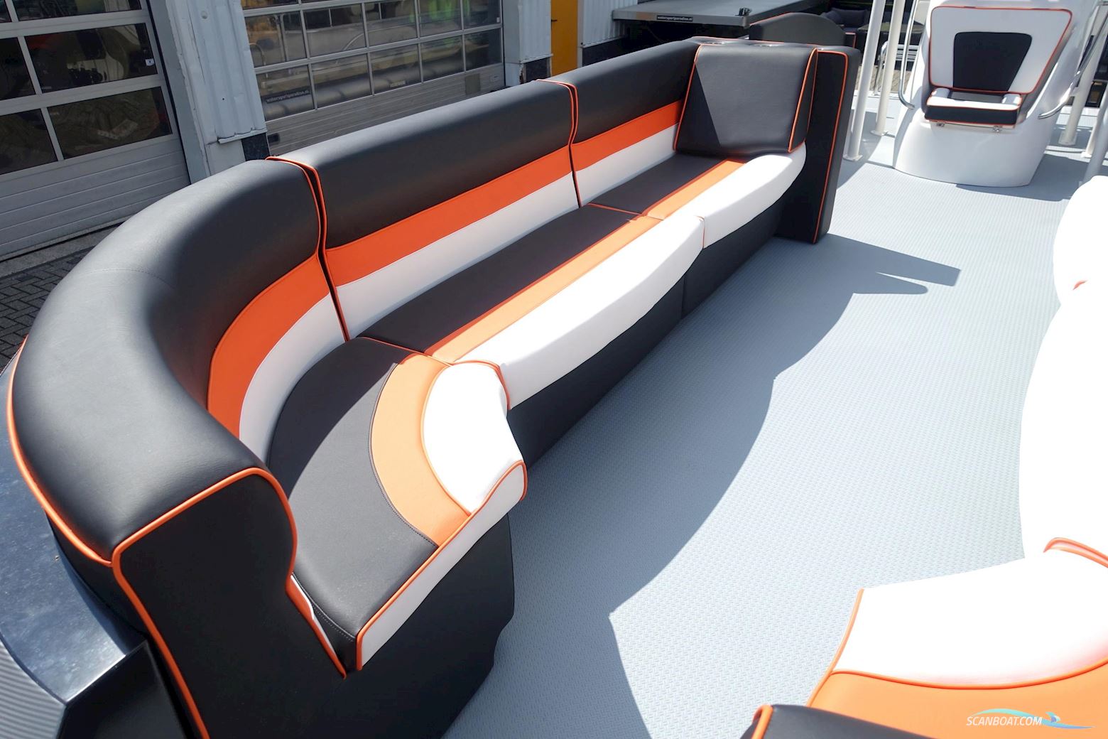 T.top Funcruiser 8.2 Verado 300 Pontoonboot