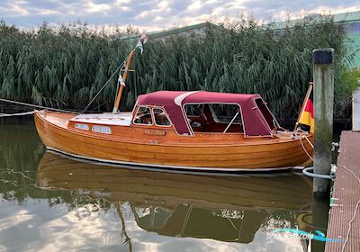 Tuckerboot Snipa Motorboot 1960, mit Peugeot Indoor Diesel motor, Deutschland
