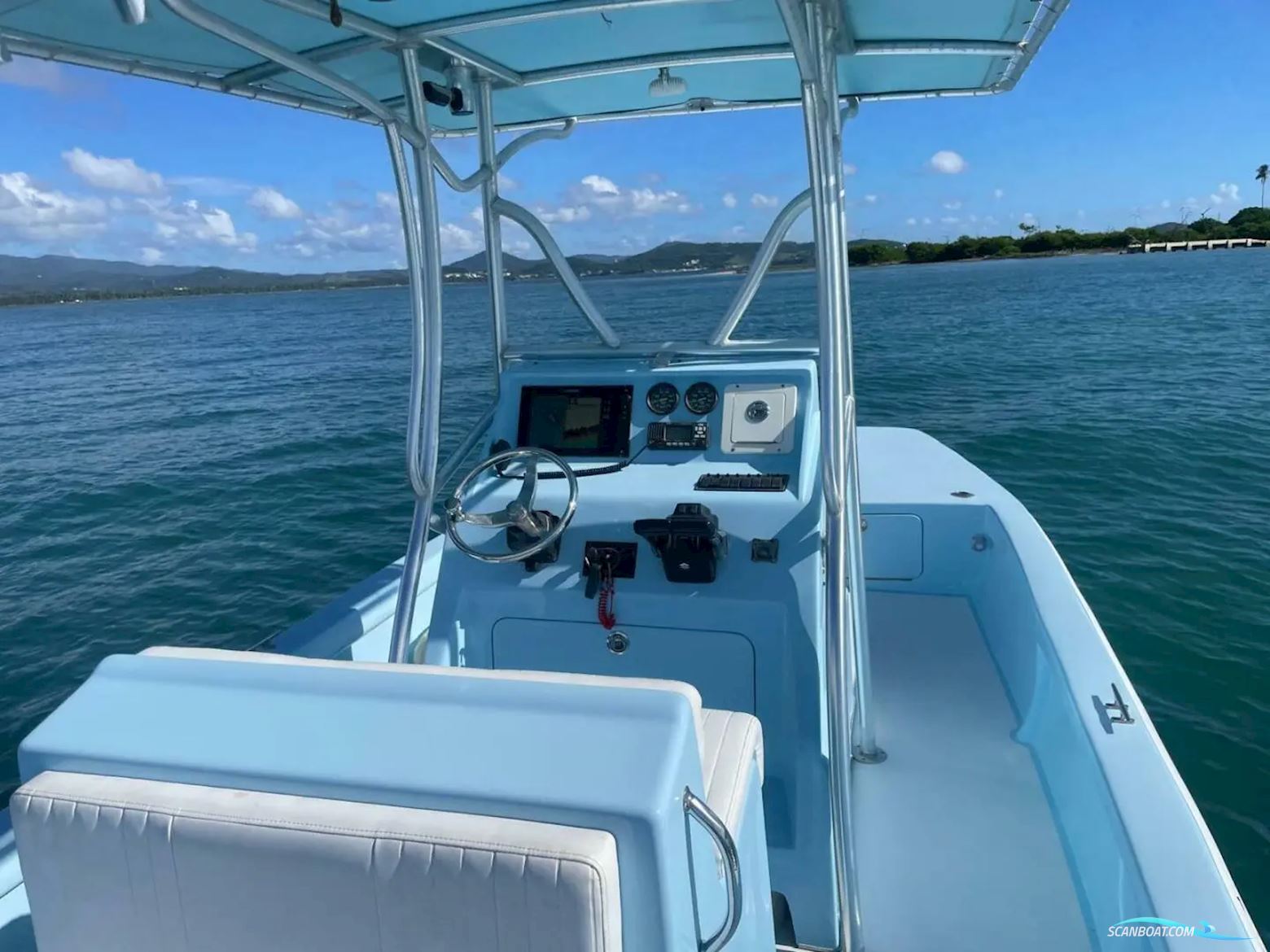 Twin Vee 26 Blue Fin