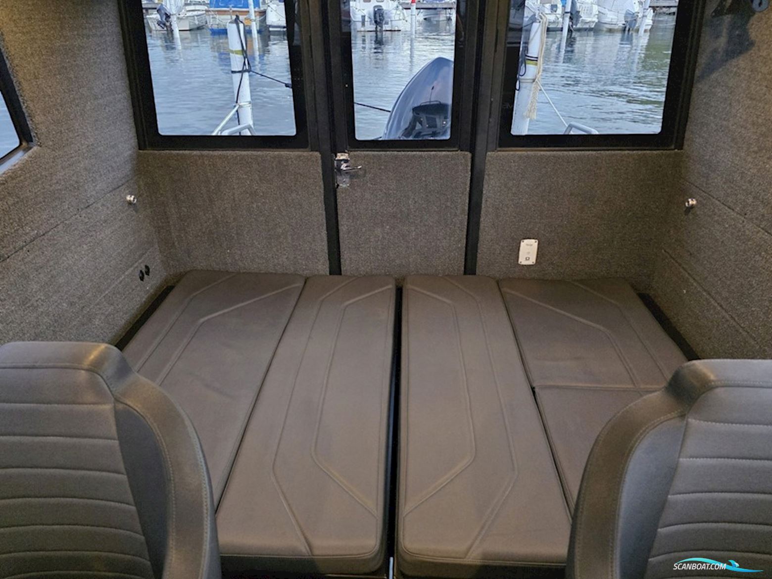 Ums 800 Cab