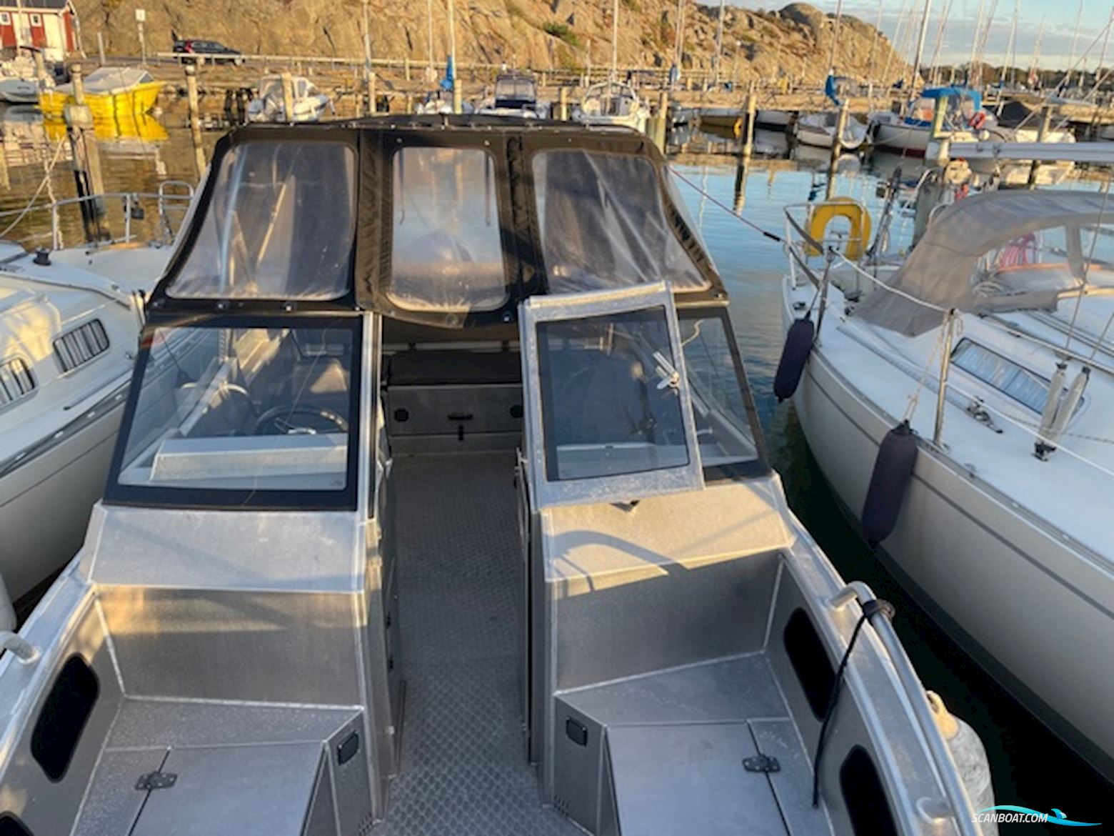 UMS Marin / Tuna Ums 805 Dc