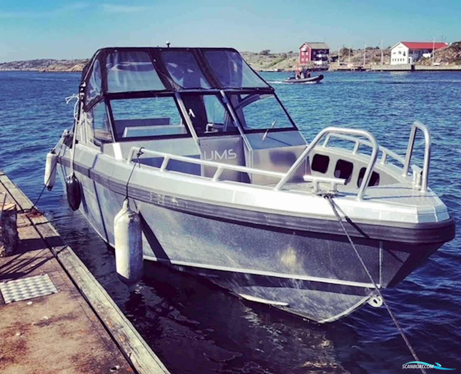 UMS Marin / Tuna Ums 805 Dc