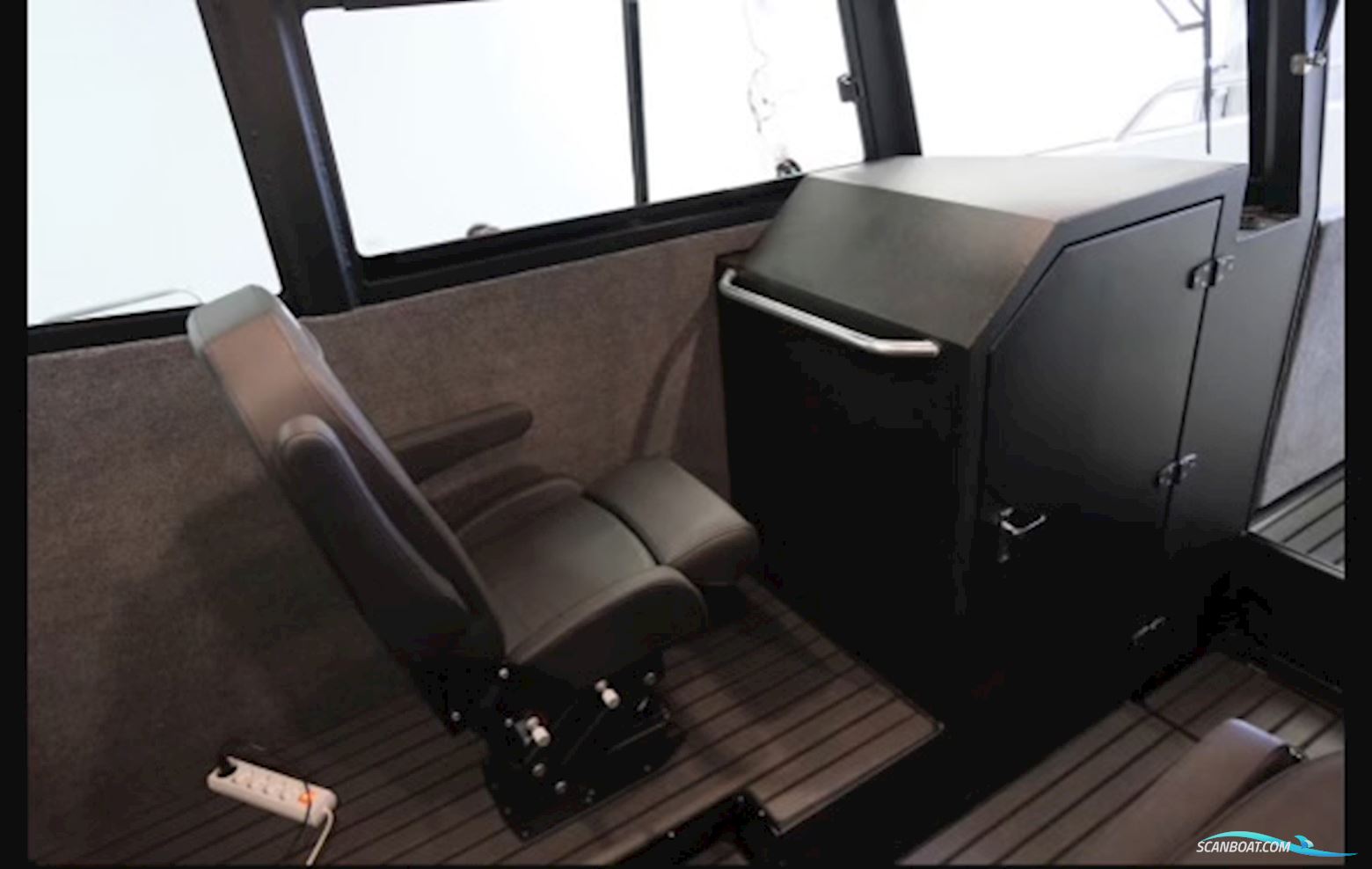 UMS Marin / Tuna Ums 865 Ht