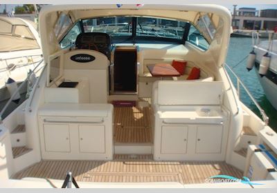 Uniesse 42 Motorboot 2006, mit Cummins QSC 8.3 motor, Griechenland