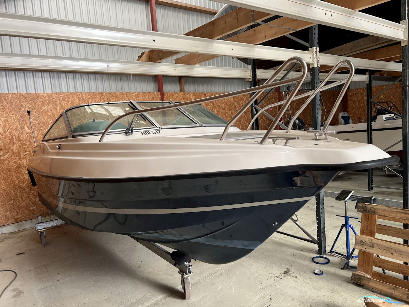 Uttern 55DC m/ Mercruiser 3,0L