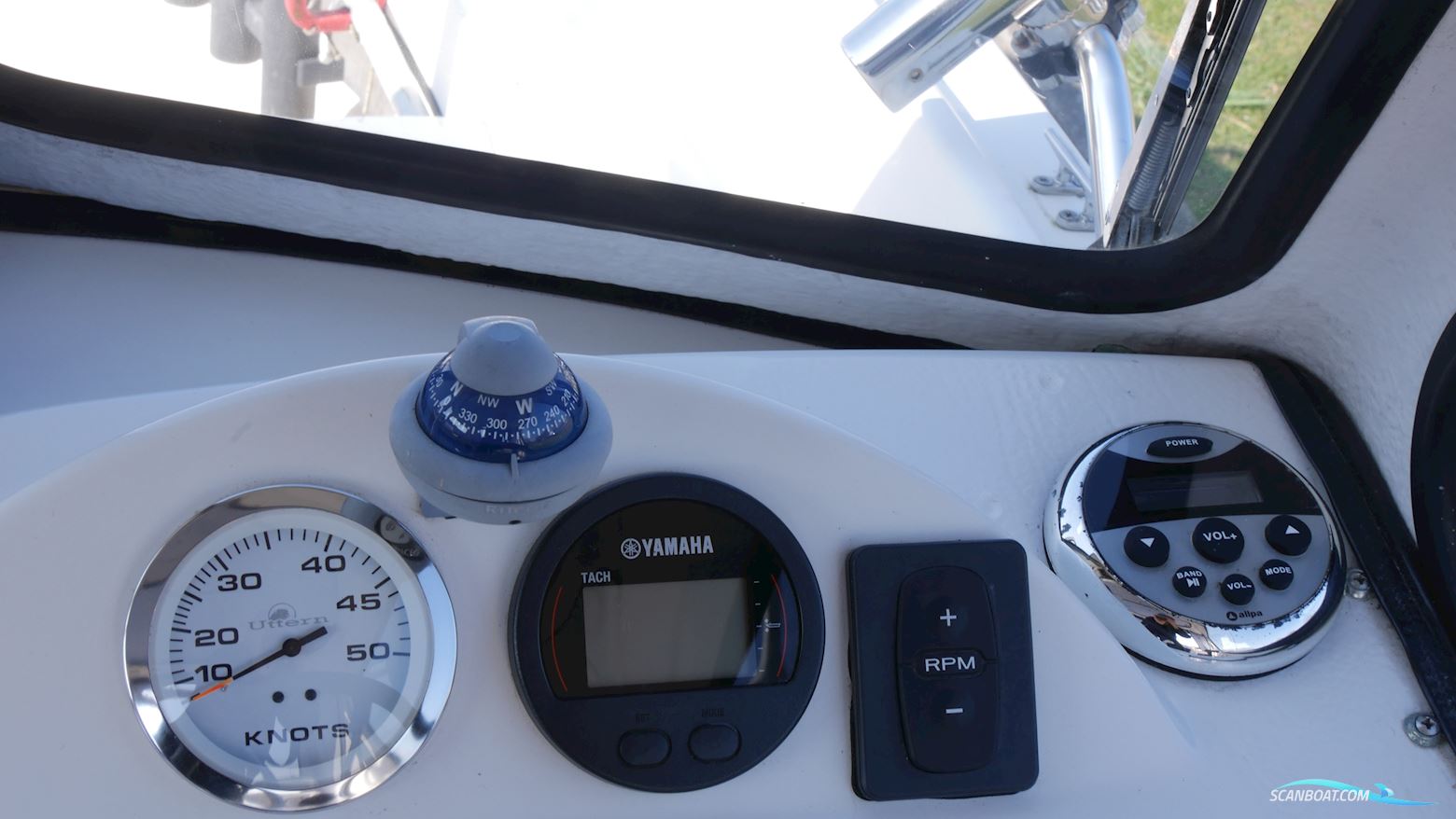 Uttern C56 - Kabinenboot-Version