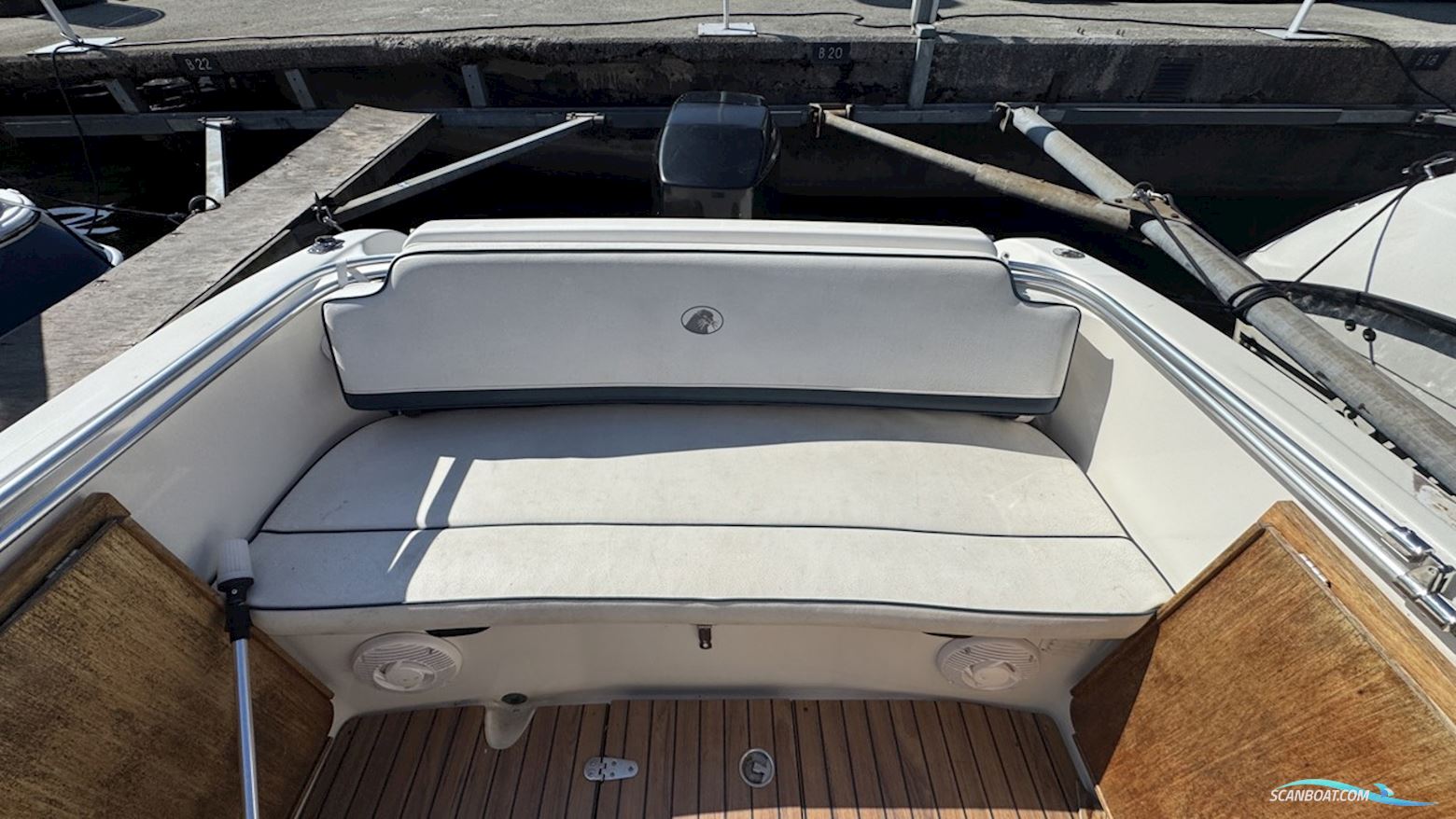 Uttern D55 EXCLUSIVE