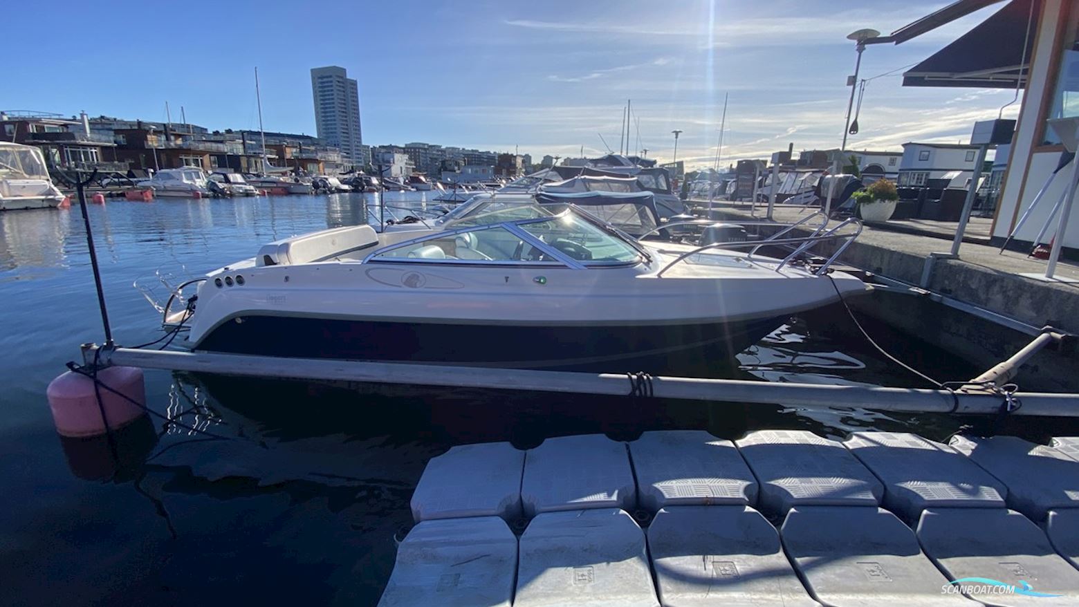 Uttern D55 Exclusive