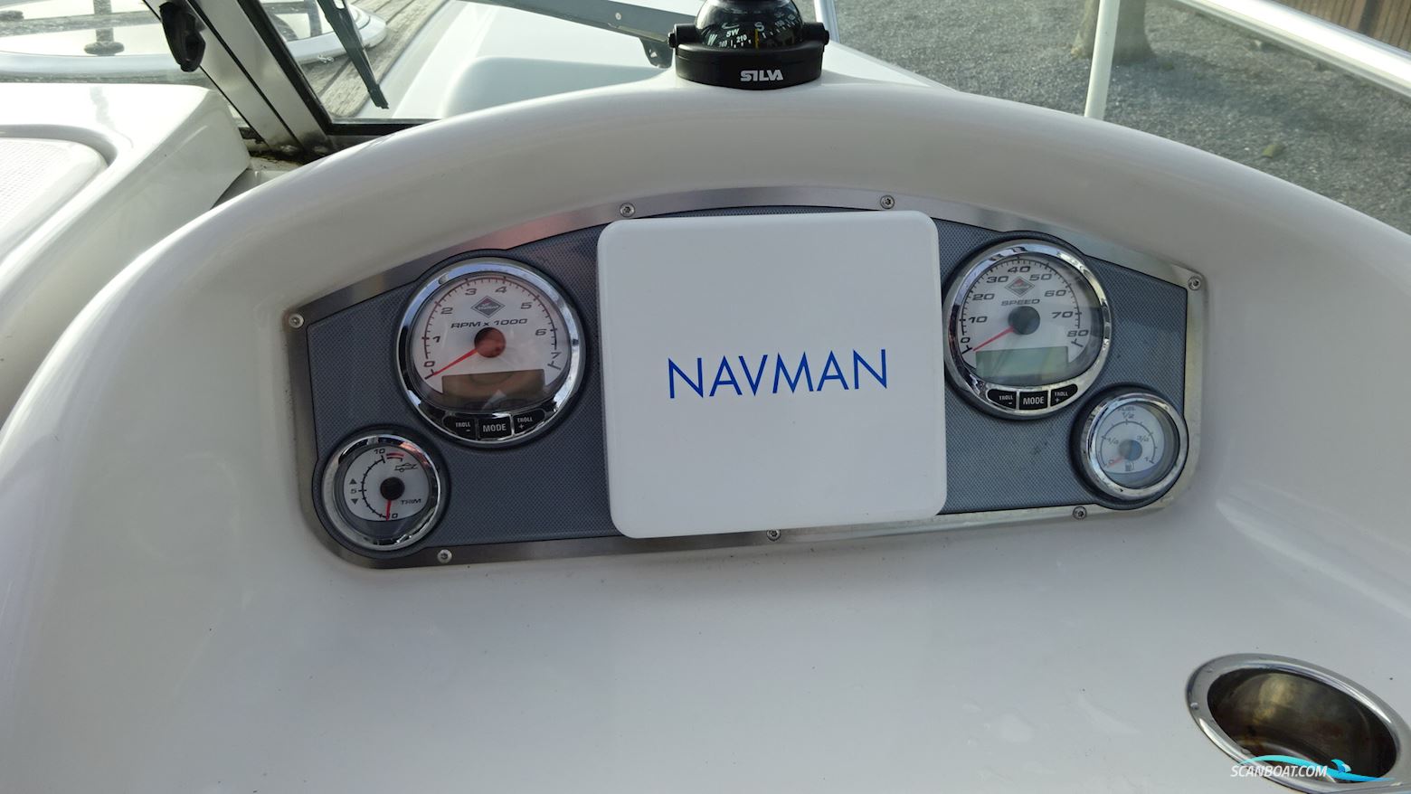 Uttern D68 Exclusive Med 4,3 Mpi og Trailer