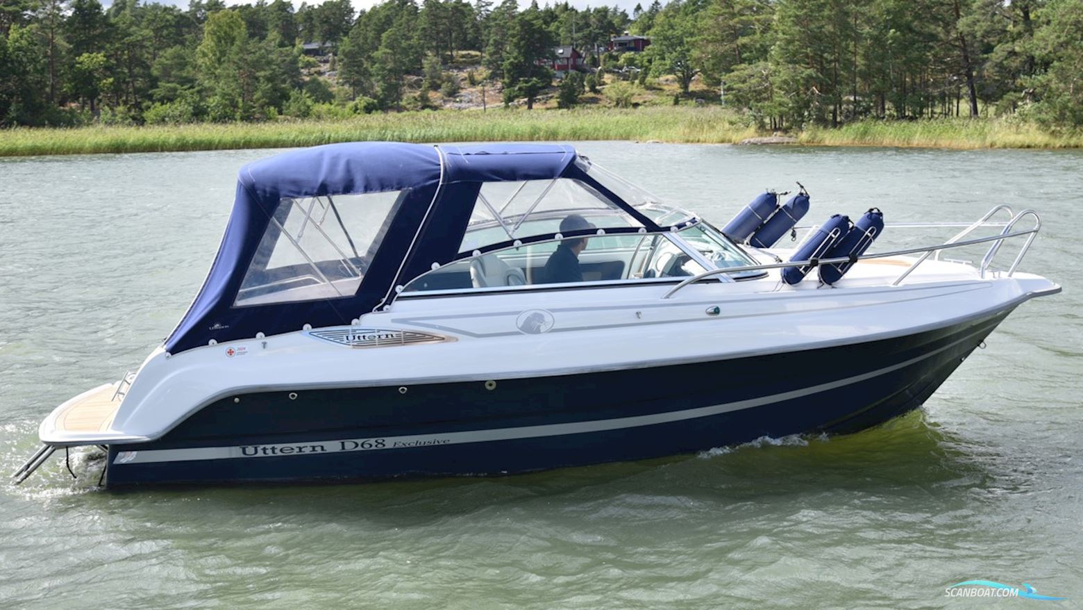 Uttern D68 Motorboot 2006, mit  Mercruiser  motor, Sweden